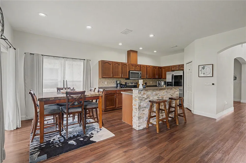 9837 JASMINE BROOK CIRCLE Land O Lakes, FL 34638