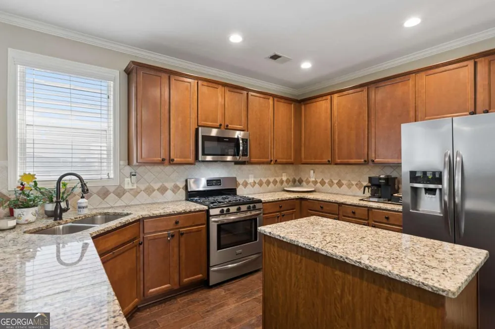 3363 Old Concord RD SE Smyrna, GA 30082