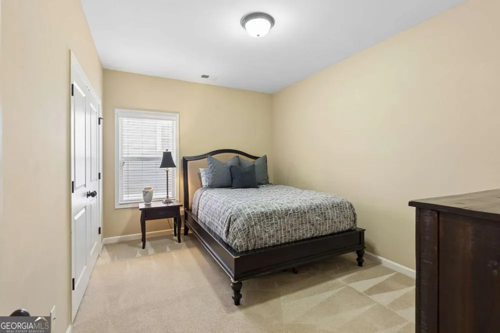 3363 Old Concord RD SE Smyrna, GA 30082