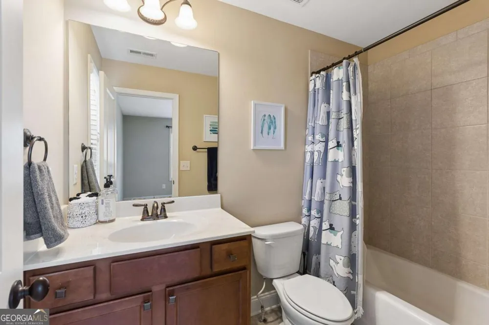 3363 Old Concord RD SE Smyrna, GA 30082