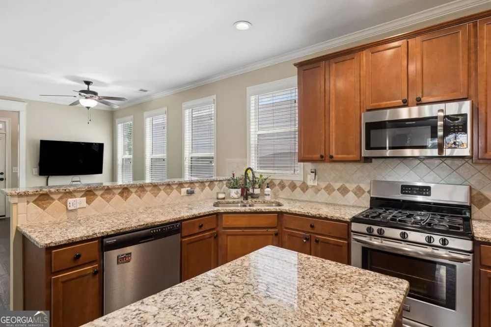 3363 Old Concord RD SE Smyrna, GA 30082