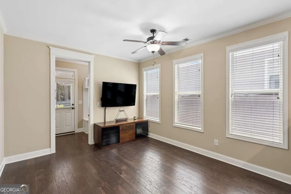3363 Old Concord RD SE Smyrna, GA 30082