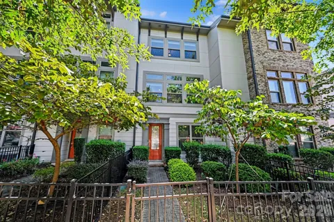 2539 Euclid Avenue
