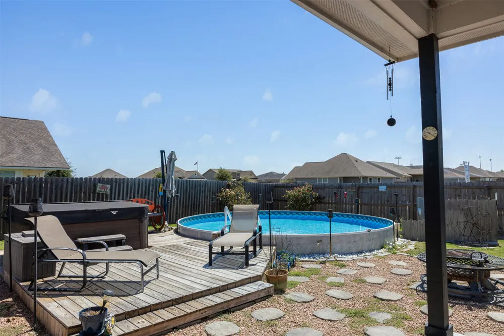 149 Windmill Road Snook, TX 77879