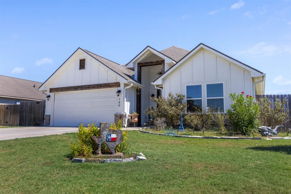 149 Windmill Road Snook, TX 77879