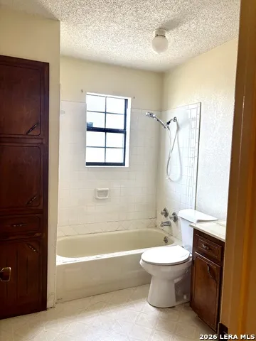 413 W AVENUE X San Angelo, TX 76903
