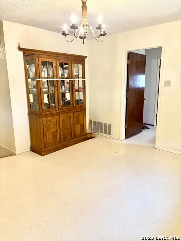 413 W AVENUE X San Angelo, TX 76903