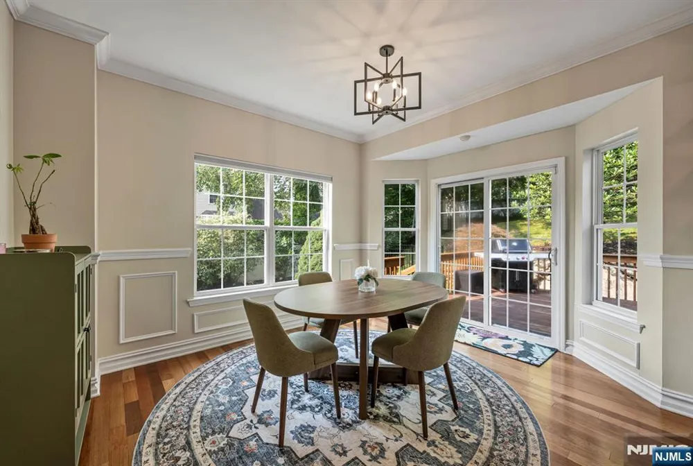 602 Skyline Drive Jefferson Township, NJ 07849