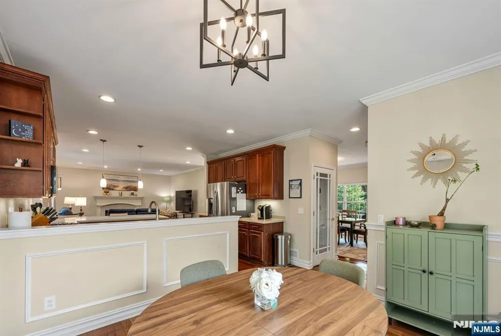 602 Skyline Drive Jefferson Township, NJ 07849