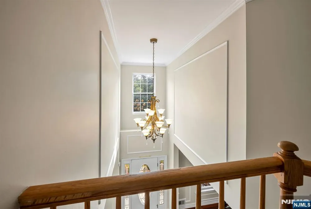 602 Skyline Drive Jefferson Township, NJ 07849