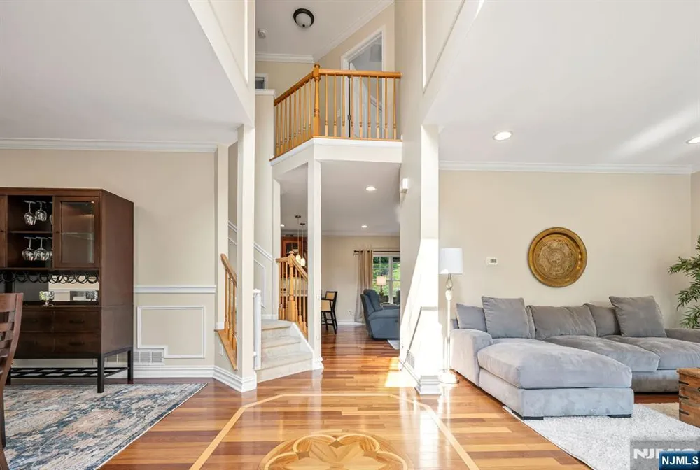 602 Skyline Drive Jefferson Township, NJ 07849