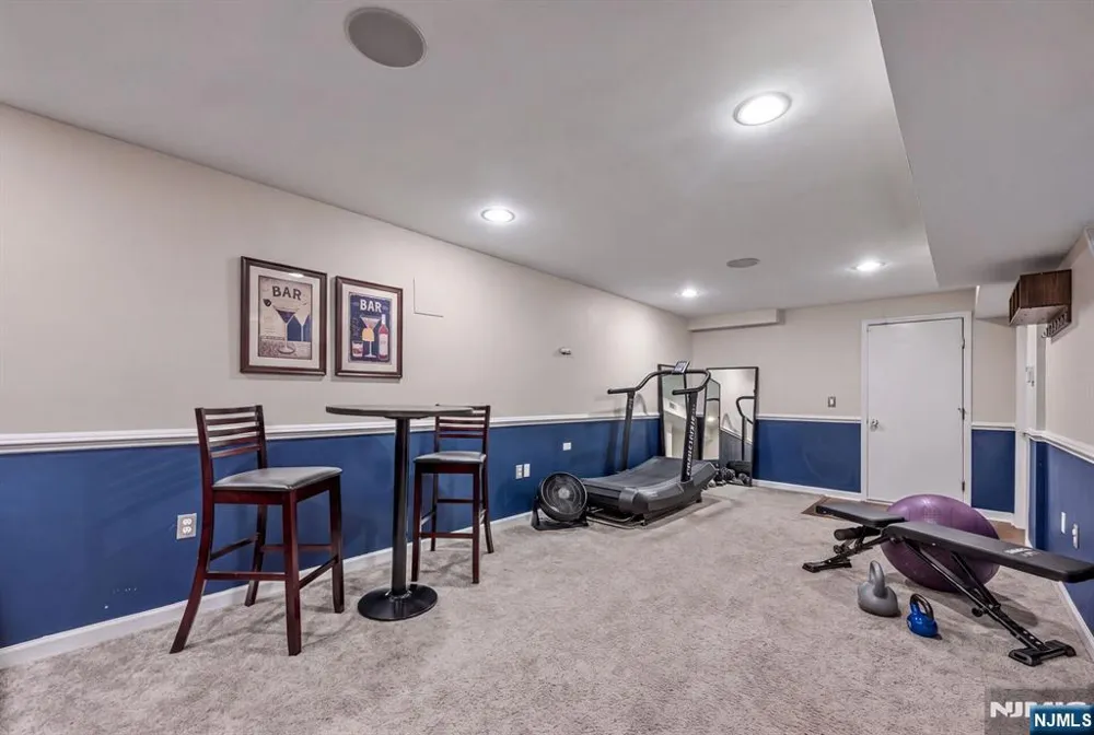 602 Skyline Drive Jefferson Township, NJ 07849
