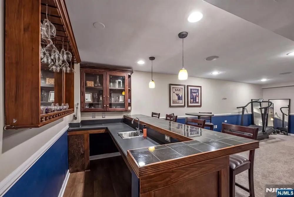 602 Skyline Drive Jefferson Township, NJ 07849