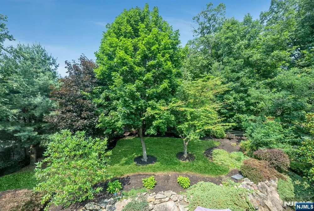 602 Skyline Drive Jefferson Township, NJ 07849