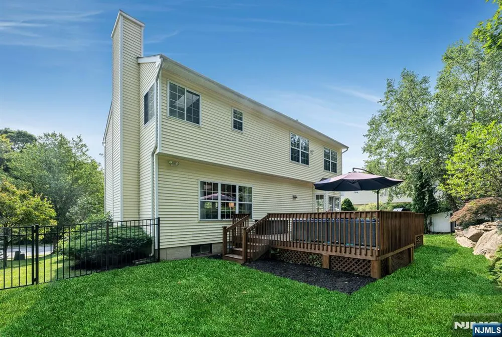 602 Skyline Drive Jefferson Township, NJ 07849