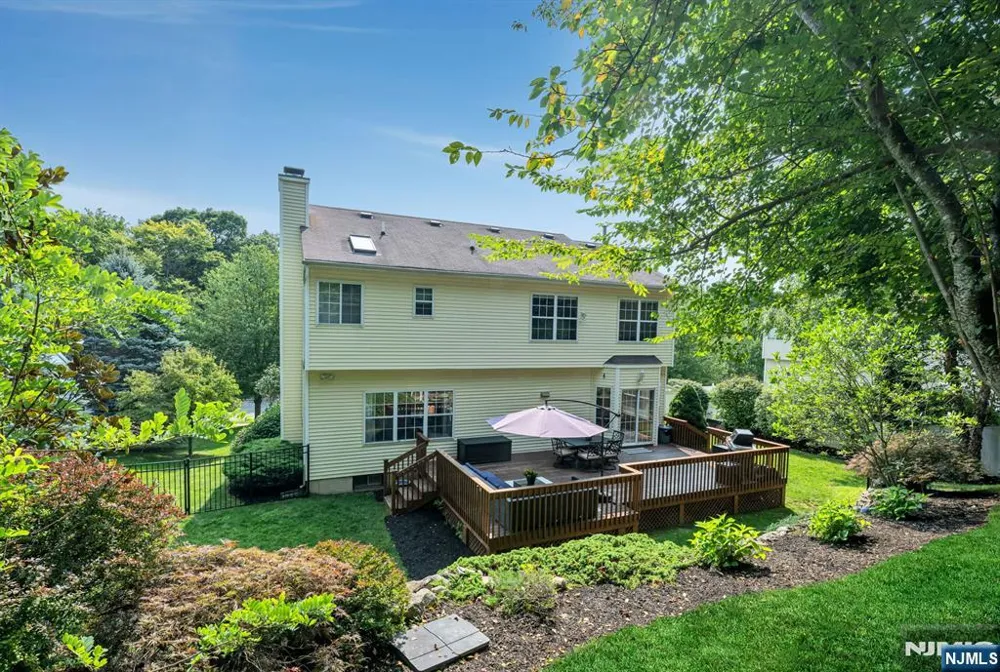 602 Skyline Drive Jefferson Township, NJ 07849