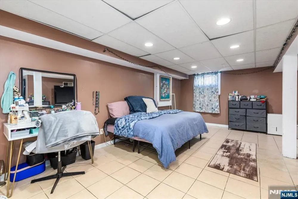 19 Overhill Road Belleville, NJ 07109