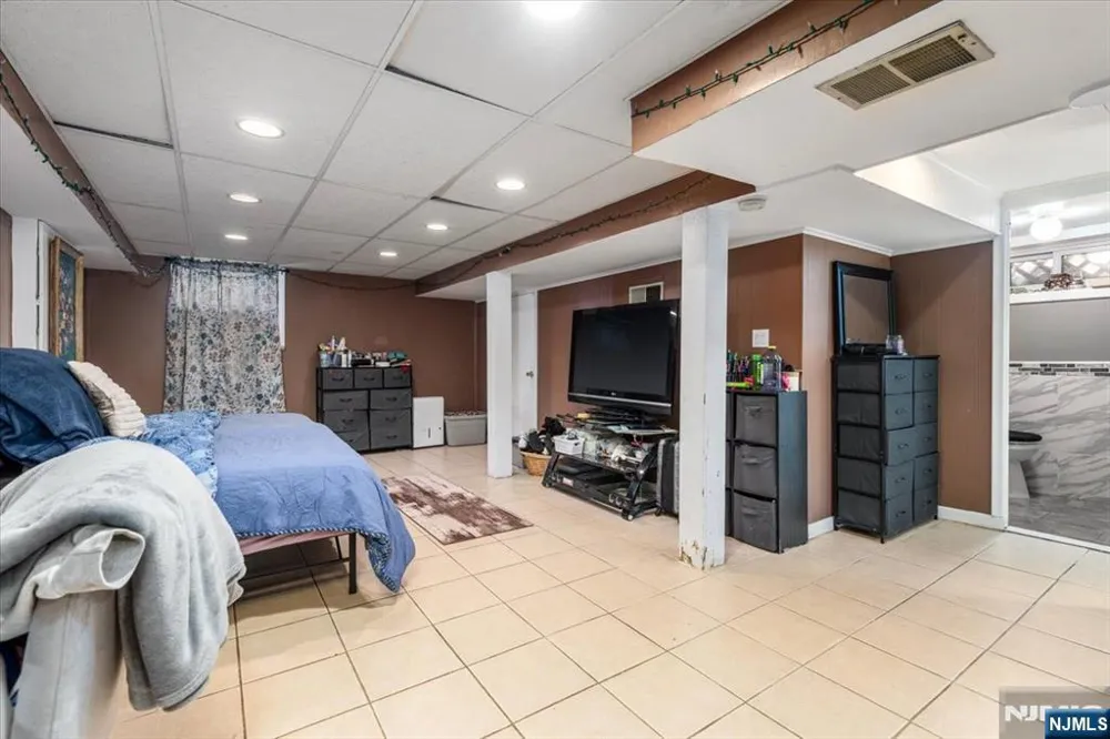 19 Overhill Road Belleville, NJ 07109