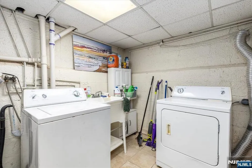 19 Overhill Road Belleville, NJ 07109