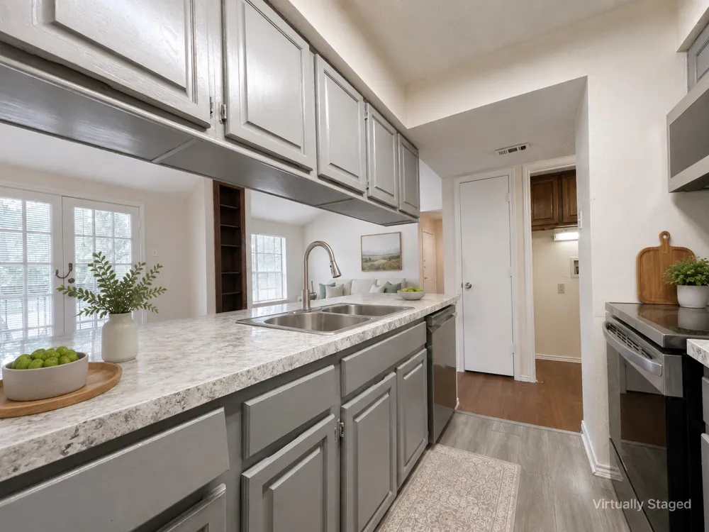 7525 Holly Hill Drive #10 Dallas, TX 75231