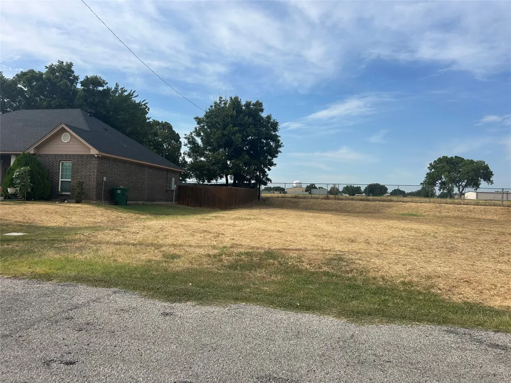Brookfield Drive Boyd, TX 76023