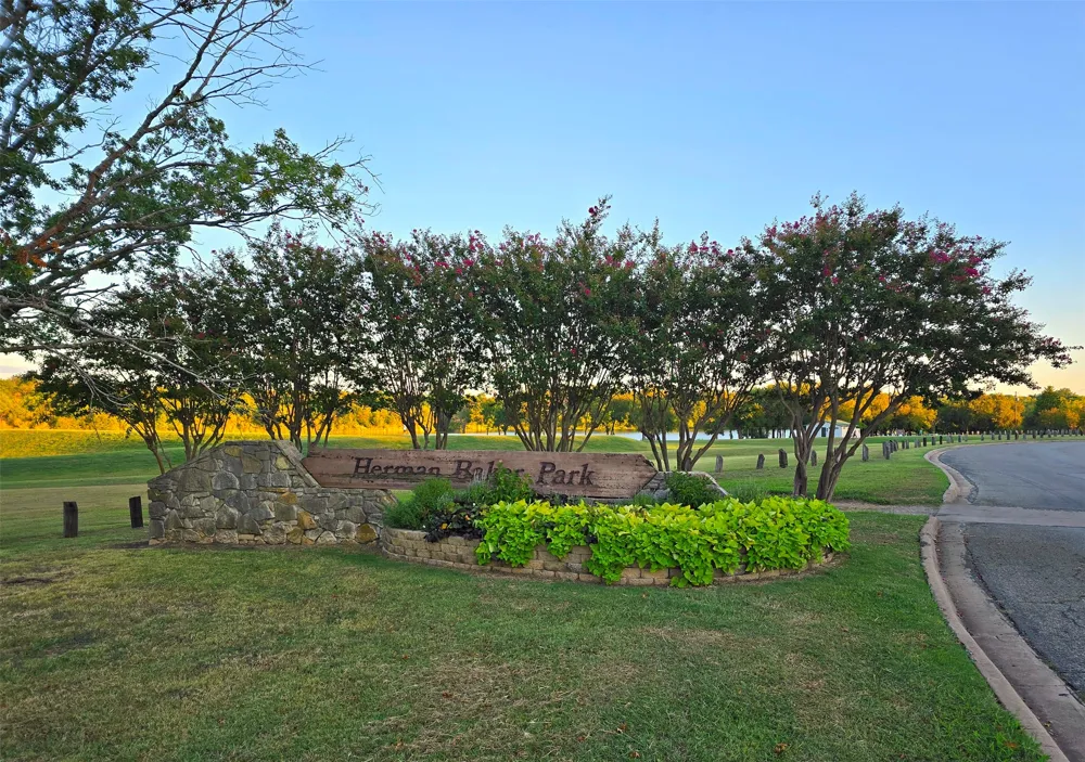 2211 Gustavus Drive Sherman, TX 75092