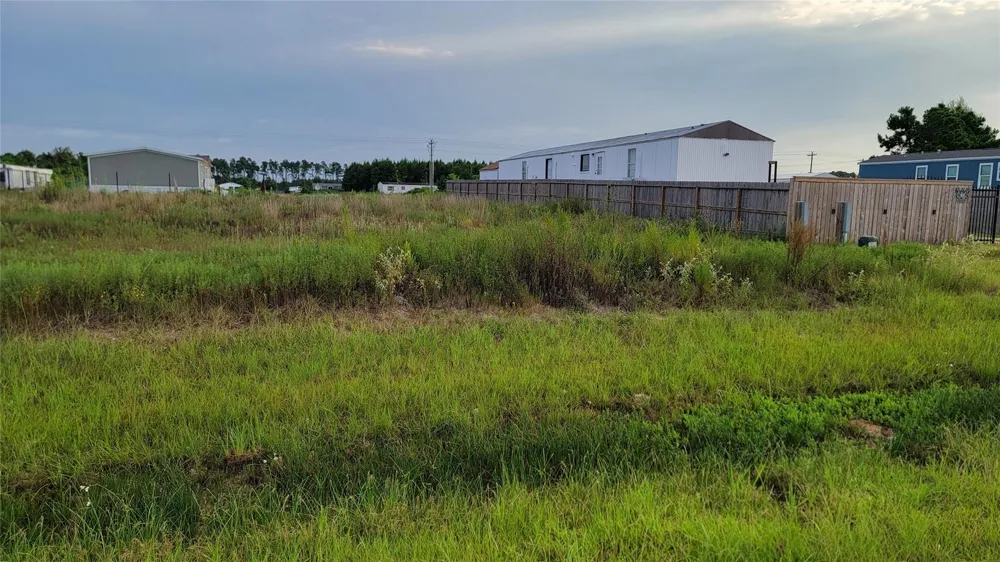 8084 Road 5866 Dayton, TX 77327