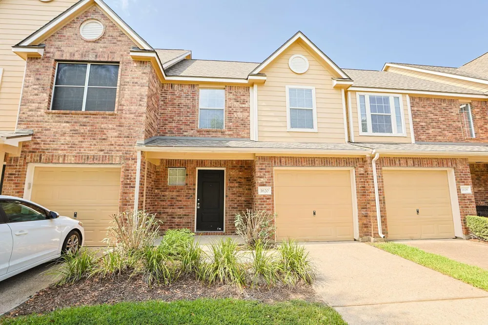 1620 Grable Cove Lane Spring, TX 77379