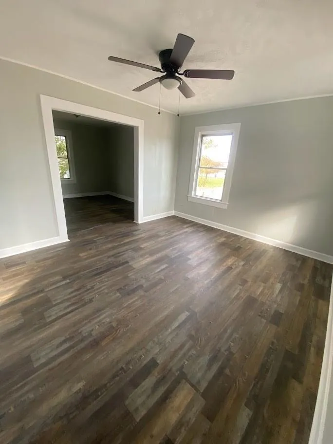 607 S Main Street #B Baytown, TX 77520
