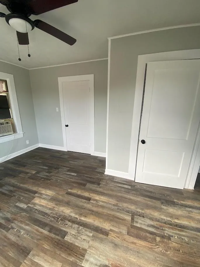 607 S Main Street #B Baytown, TX 77520