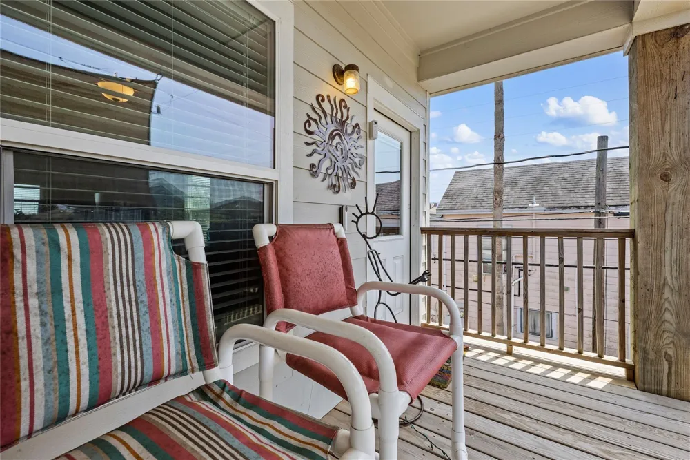 710 35th Street Galveston, TX 77550