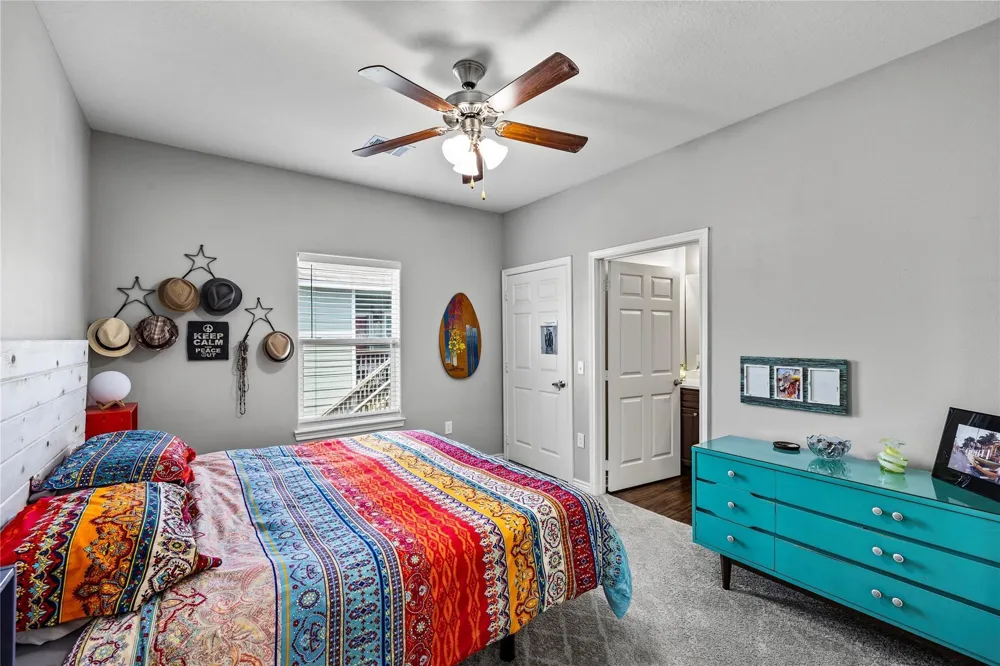710 35th Street Galveston, TX 77550