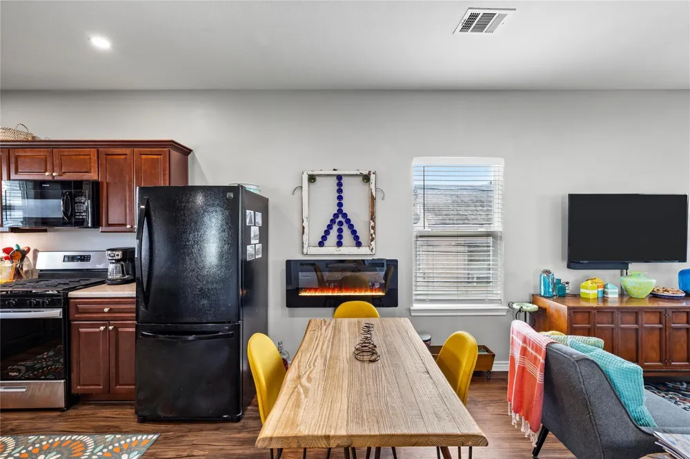 710 35th Street Galveston, TX 77550