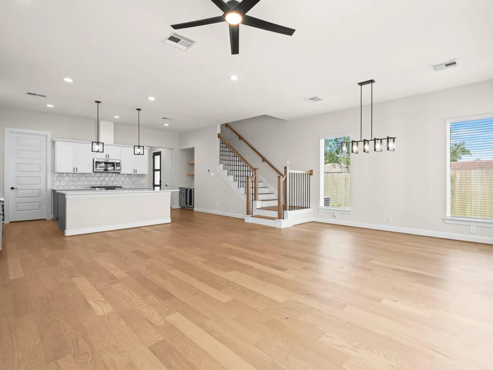 7208 Shadyvilla Lane Houston, TX 77055