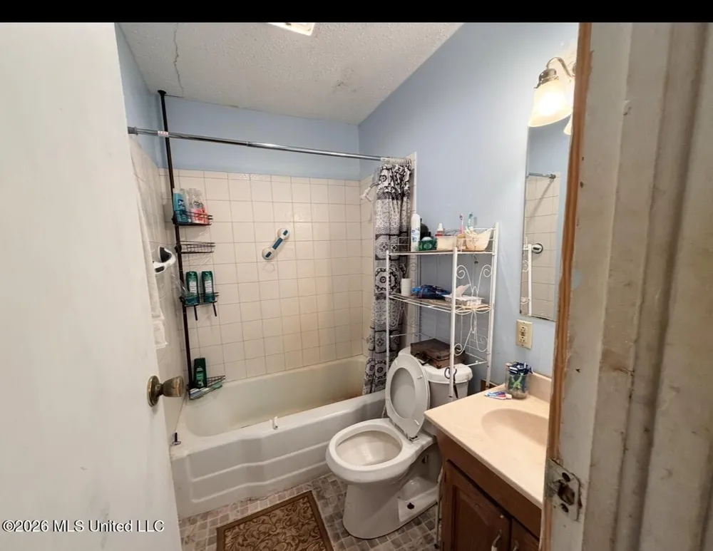 1615 41st Avenue Gulfport, MS 39501