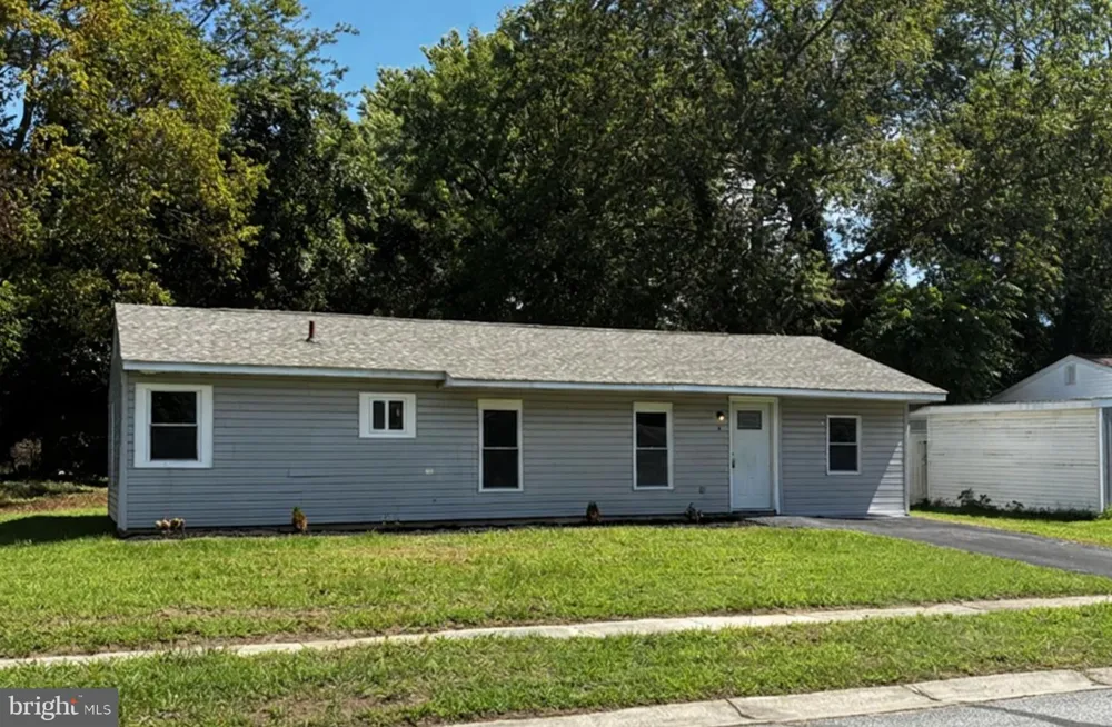 5 S SENATOR AVENUE Dover, DE 19901