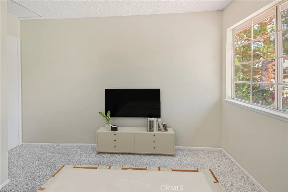28041 Concord Avenue Castaic, CA 91384
