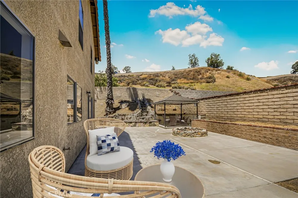 28041 Concord Avenue Castaic, CA 91384