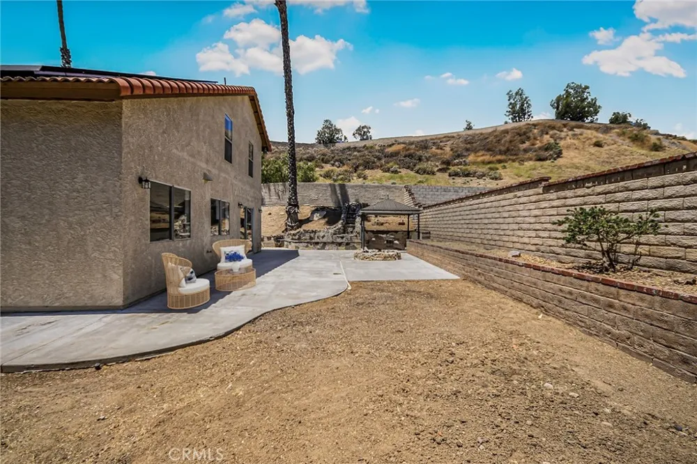 28041 Concord Avenue Castaic, CA 91384