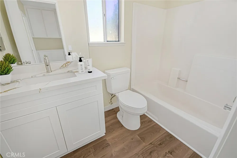 28041 Concord Avenue Castaic, CA 91384