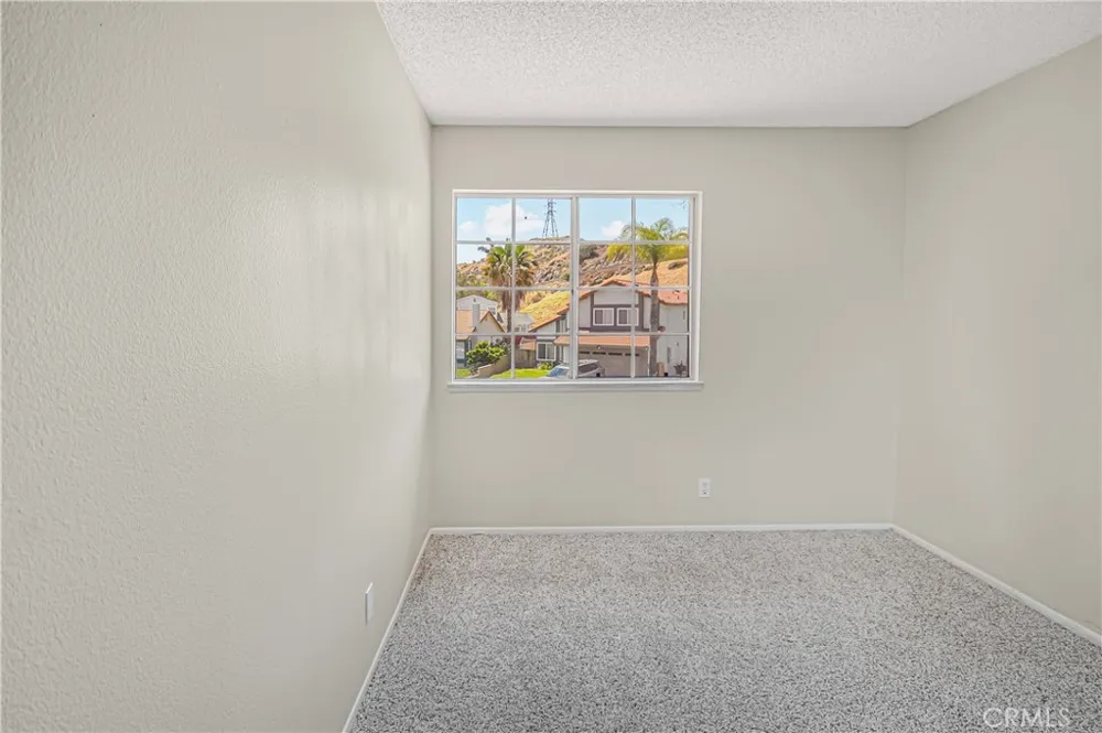 28041 Concord Avenue Castaic, CA 91384