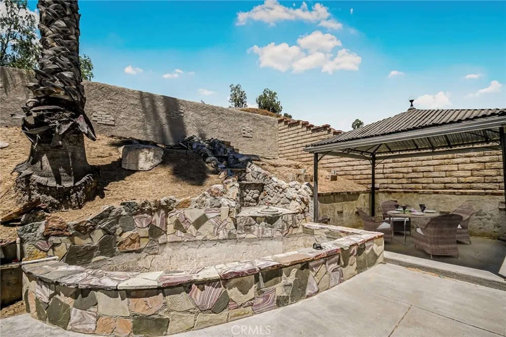 28041 Concord Avenue Castaic, CA 91384