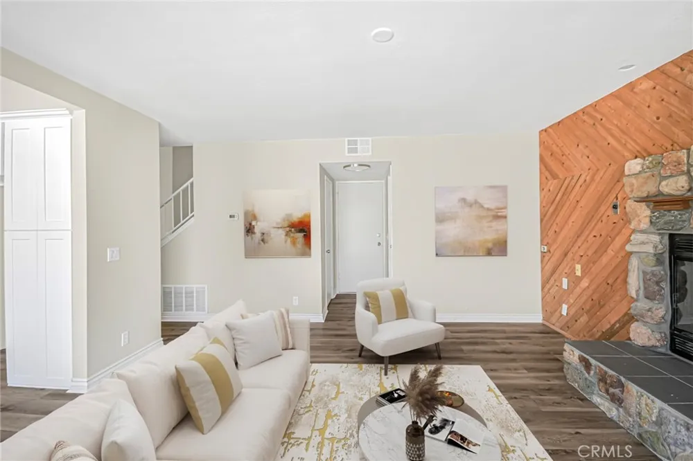 28041 Concord Avenue Castaic, CA 91384