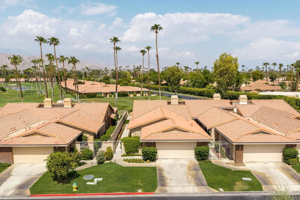 6 Joya Drive Palm Desert, CA 92260