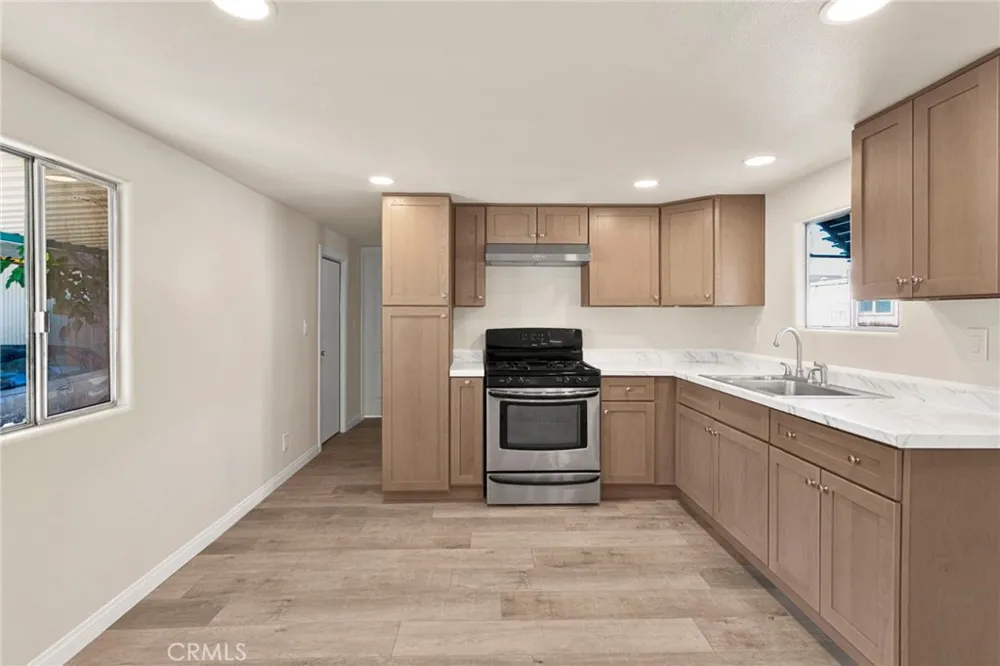9241 C AVENUE Hesperia, CA 92345