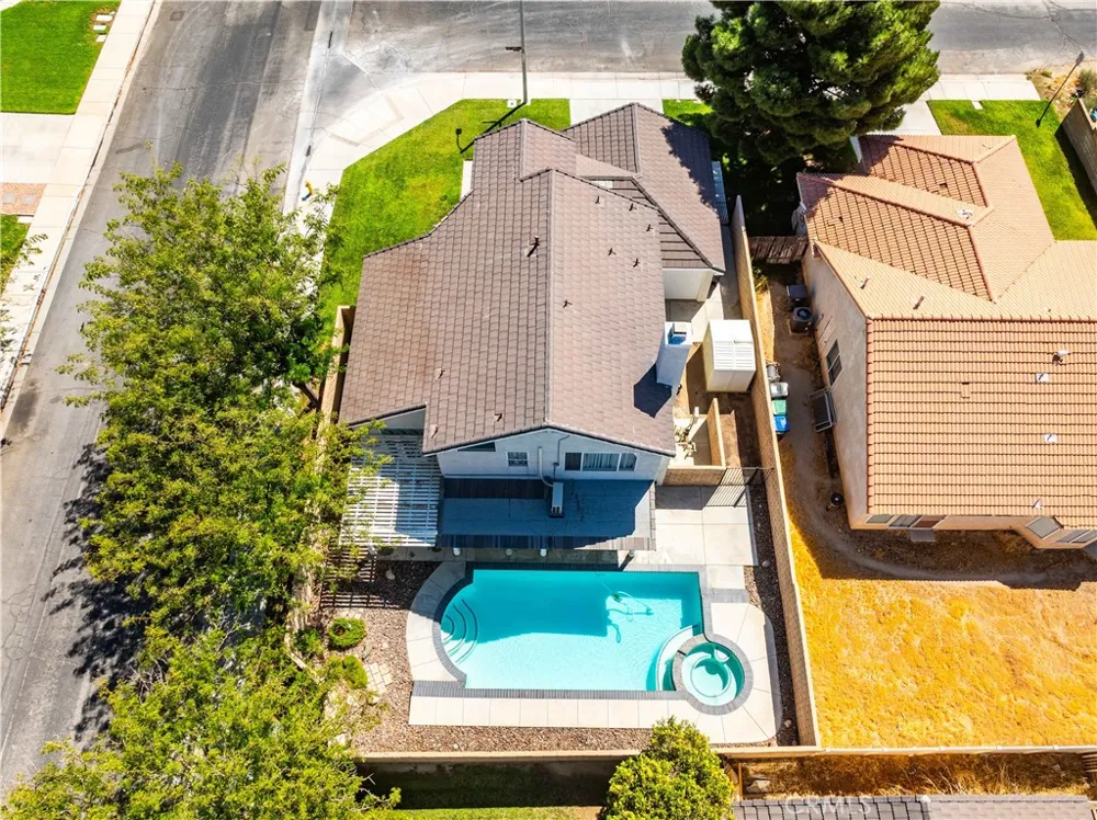 44509 21st E Lancaster, CA 93535