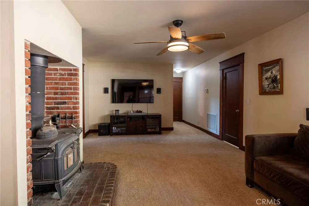 4824 Copco Hornbrook, CA 96044