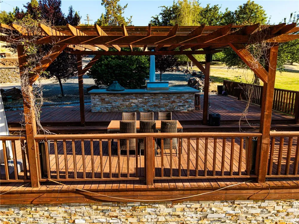 4824 Copco Hornbrook, CA 96044