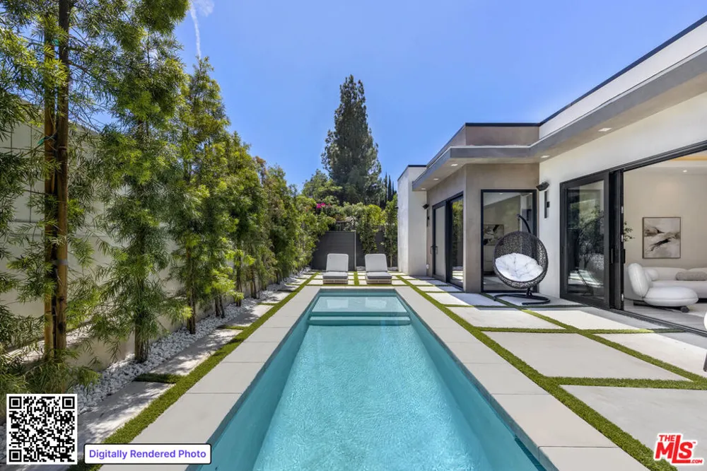 5216 Etiwanda Avenue Los Angeles, CA 91356