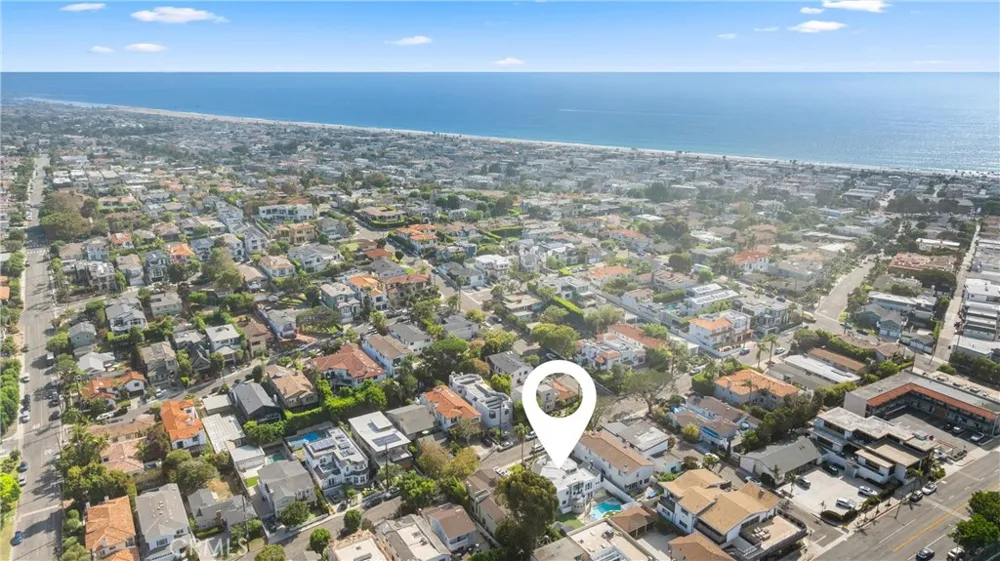 845 11th Manhattan Beach, CA 90266